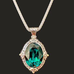 925 Sterling Silver Necklace with Green Crystal Pendant